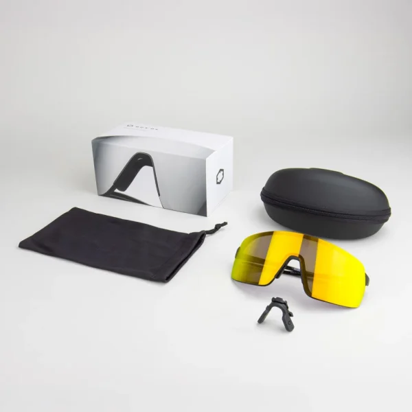 Gafas Deportivas Out Of Rams Logo Blanco Lente Gold24 MCI