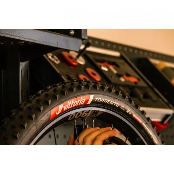 Cubierta MTB Trail Vittoria Torrente 29x2.25 XC Trail TLR Plegable Negro G2.0
