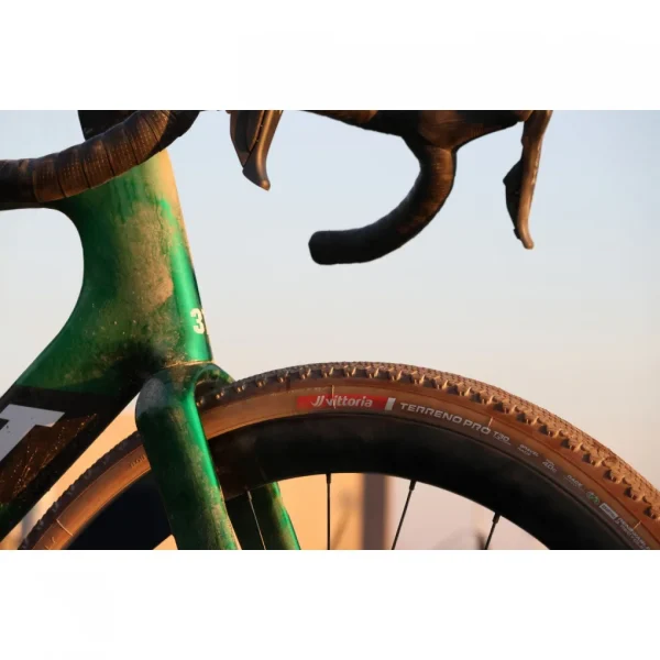 Cubierta Gravel vittoria TERRENO PRO T30 Fine Loose 700X45 TLR Hookless Natural-Brown